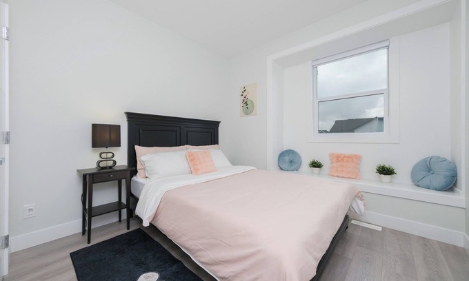 Willoughby House | Modern 3BR Near Langley Events Centre & EV charger