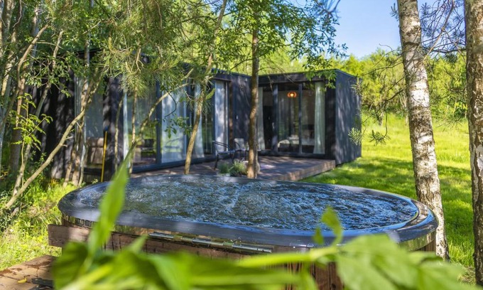 Gratiskes Other | Modern and specious riverside cabin with hot tub
