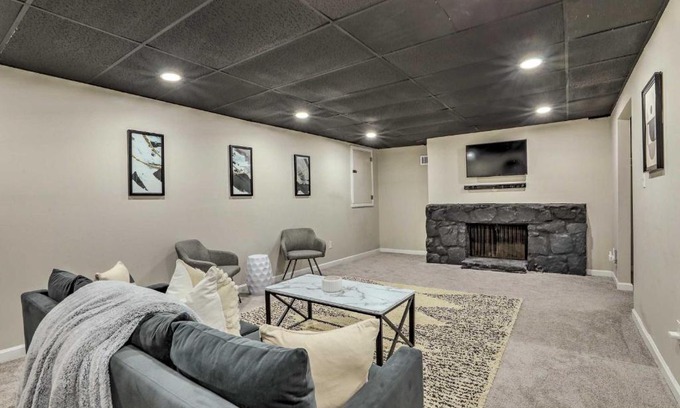 Stone Mountain Apartment | Modern Apartment 6 Mi to Stone Mountain Park