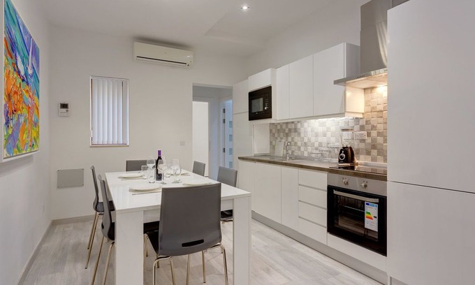 Tower Road Apartment | Modern Apartment in the Best Area of Sliema