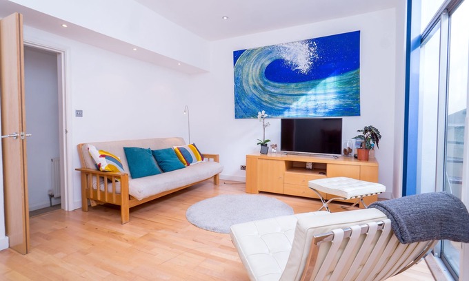 Warwick Apartment | Modern Classic * Fantastic Central Location * Westminster near Victoria Station