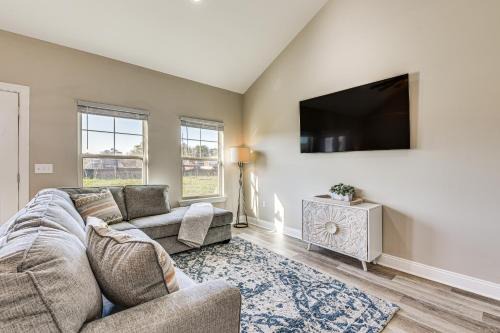 Dothan House | Modern Dothan Home Near Downtown and Hospitals!