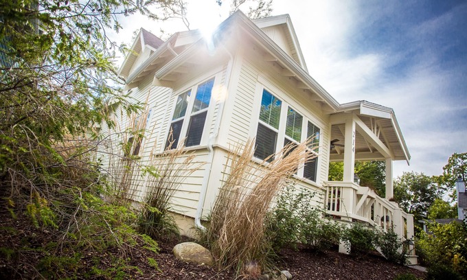 New Buffalo House | Modern Farmhouse steps from downtown New Buffalo & Lake Michigan!