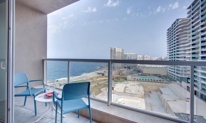 Sliema Apartment | Modern Seaview Apartment In a Prime Location