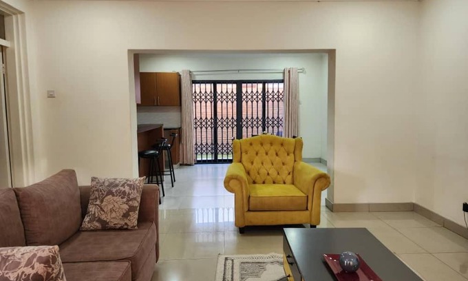 Lilongwe Apartment | Modern & secure apartment in Area 43 Lilongwe - self catering