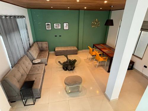Leticia House | Moderna casa en el corazon de Leticia