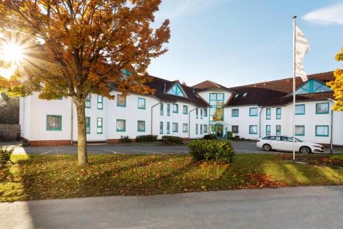 Ahlten Hotel | Montana Trend Hotel Lehrte