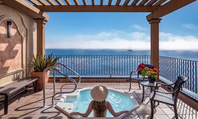 Monterey Hotel | Monterey Bay Inn