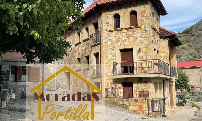 Portilla de la Reina Apartment | Moradas Portilla