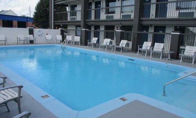 Graysville Hotel | Motel 6 Chattanooga, TN - Airport