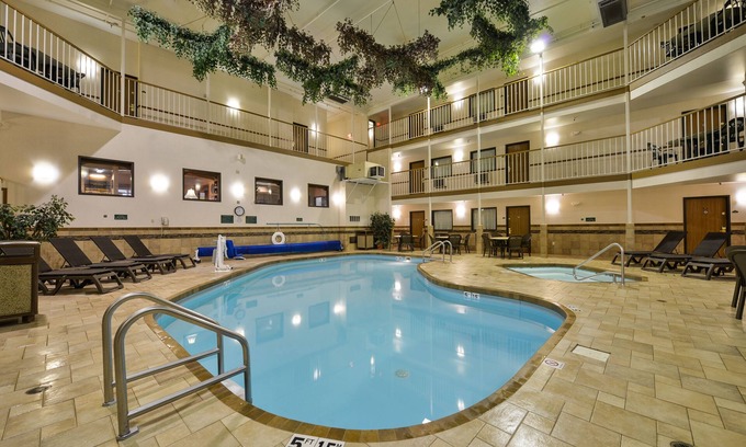 Minot Hotel | Motel 6 Minot, ND