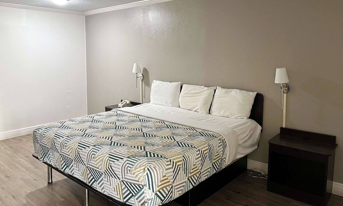 Opelousas Hotel | Motel 6 Opelousas, LA