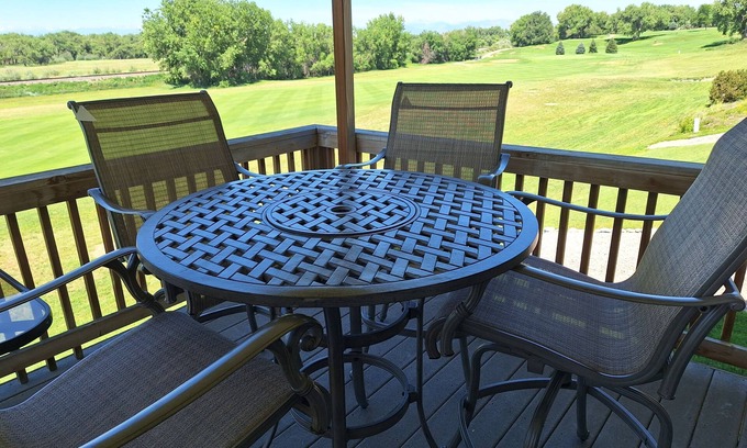Galeton House | Mountain View on Golf Course