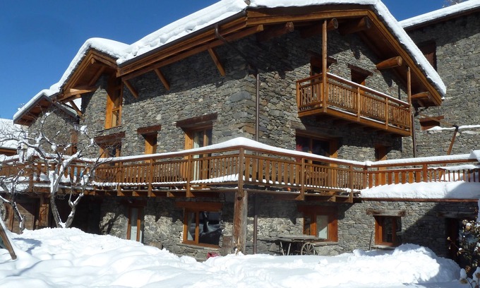 Valmeinier Apartment | My little cottage: cottage 4-6 people 200m from the ski slopes