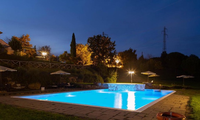 Torre A Castello House | NaTourOasi agriturismo