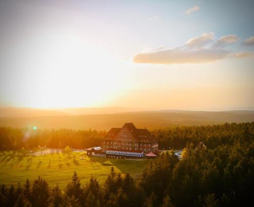 Oberwiesenthal Hotel | Naturhotel Sachsenbaude Oberwiesenthal - Indoor-Pool & Outdoor-Whirlpool