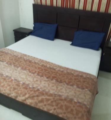 D.H.A. Apartment | Naveed apartment gust house