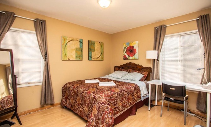 Rancho Rinconada House | Near Apple Campus Bedroom/Shared Bath