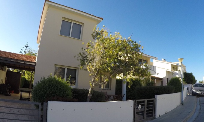 Pervolia Villa | Near the beach villa at Faros beach, communal pool