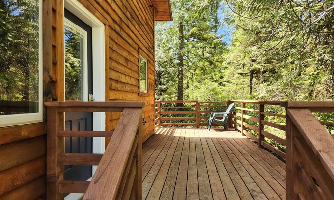 Ketchikan Cabin | New build, private, 2-bedroom cabin tucked into the woods