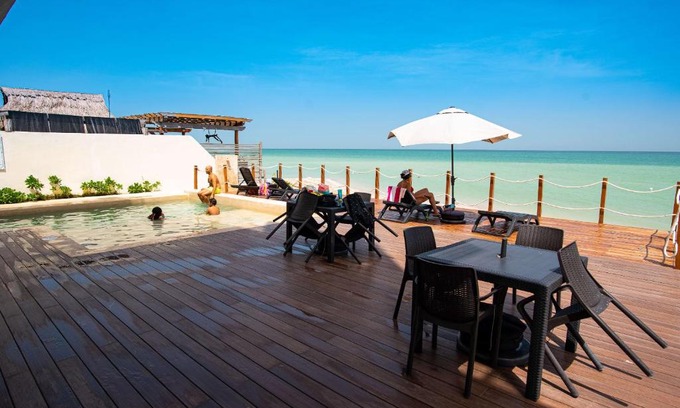 Telchac Puerto House | New Modern 3BR Beachfront Condo in San Benito