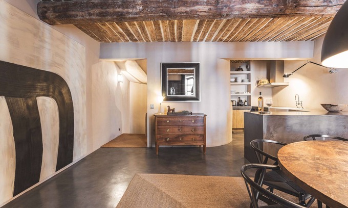 Old Town House | NEW PORTAL, LUXURY APARTMENT IN THE HEART OF SAINT TROPEZ