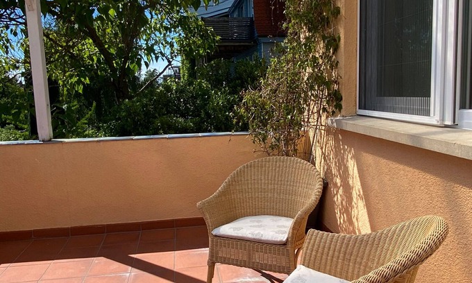 Ueberlingen Apartment | Newly renovated, bright apartment with terrace, 2 minutes' walk from Lake Constance