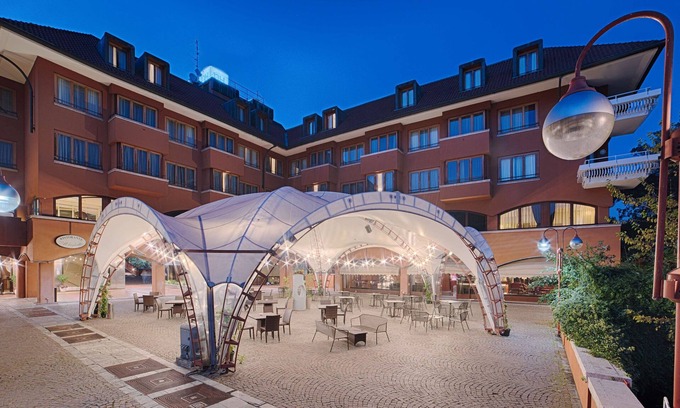 Milano Due Hotel | NH Milano 2