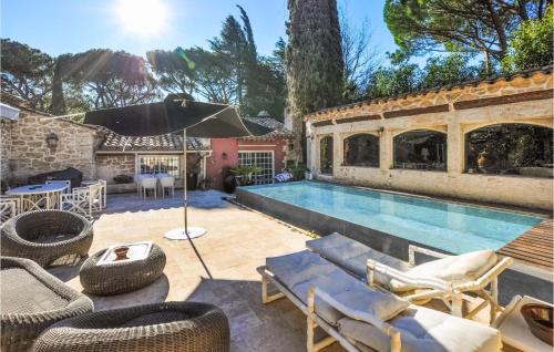 Les Brugassieres House | Nice Home In Le Plan-De-La-Tour