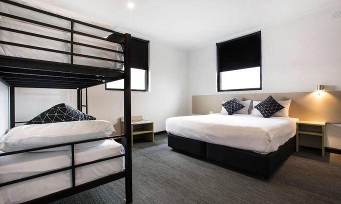 St. Albans Hotel | Nightcap at St Albans Hotel