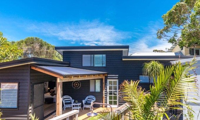 Werri Beach House | NIRVANA SEASIDE COTTAGES, Werri Beach, Gerringong & Surrounds
