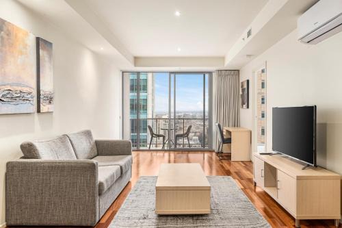 Chinatown Apartment | Nolo Apartments Lonsdale St