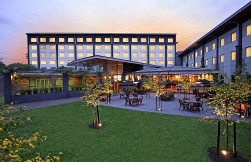 Greenlane - Ellerslie Hotel | Novotel Auckland Ellerslie