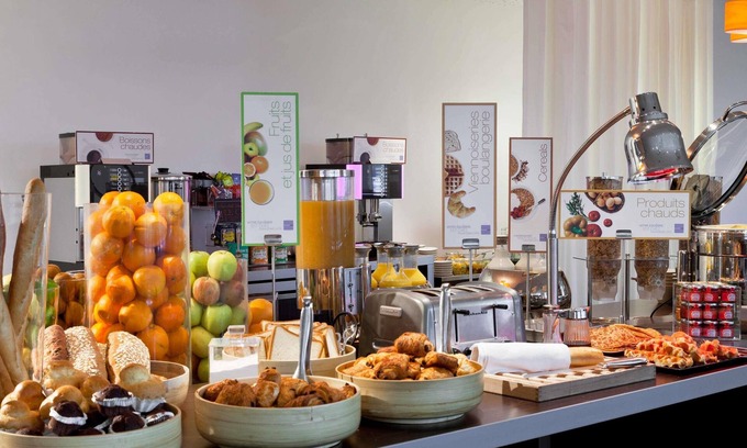 Gambetta Hotel | Novotel Paris La Défense Esplanade