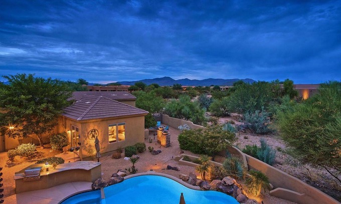 Pinnacle Peak House | Oasis In The Desert Near Prestigious Boulders with Heated Pool, all on One Floor