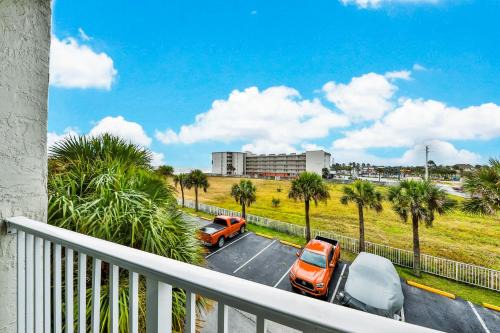 South Peninsula Historic District Hotel | Ocean Jewel Condo Unit 303