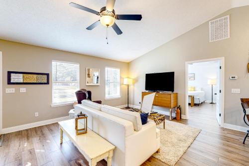 Pretty Bayou House | Ocean's Shimmer Sanctuary