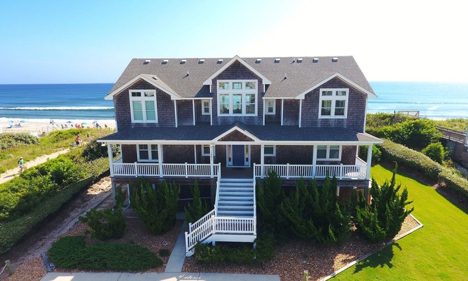 Ocean Hill House | OCEANFRONT, 10 BRS, ELEV, Pool, Rec Rm, Theater Rm, OH1251, Beach Plaza