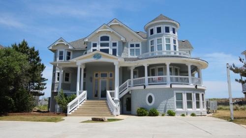 Pine Island House | OCEANFRONT, 9 BRs, Private Pool, Theater Rm, Rec Rm, Ocean Views, PI134, Heavenly Dayz