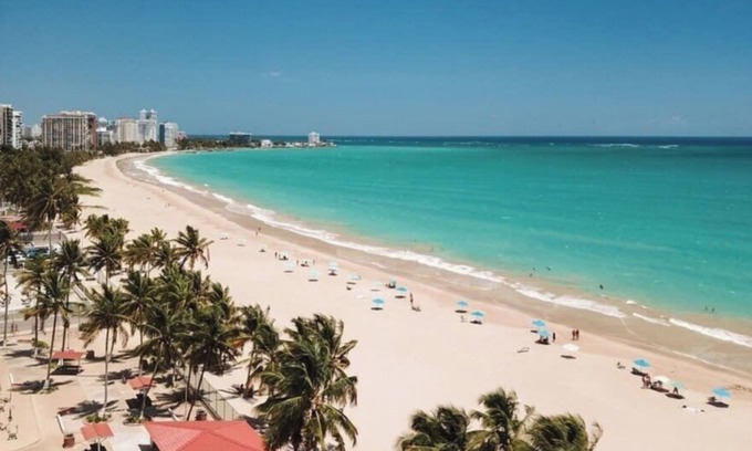 Isla Verde Resort | Oceanside Adventures