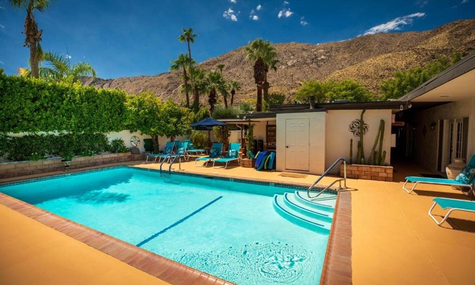 Historic Tennis Club Hotel | Old Ranch Inn - Adults Only 21 & Up