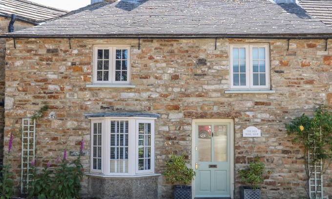 Redmire House | Old Wool Shop