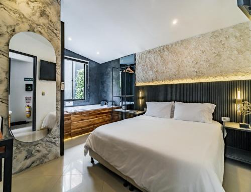 Zona Rosa Apartment | One Apartments Lleras