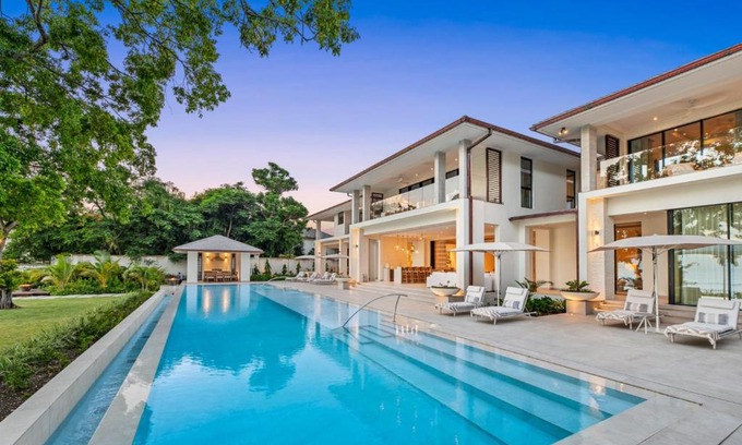 Sunset Crest Villa | One Beachlands - Luxury Beachfront Mansion