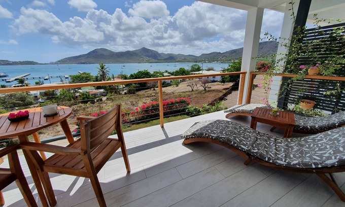English Harbour Apartment | One Bedroom Apartment within walking distance of English Harbour