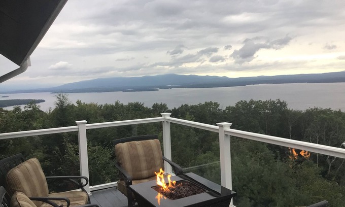 Gilford House | One of the best views of Winnipesaukee, gorgeous sunrises,Mt viewsnnnnnnnnmile