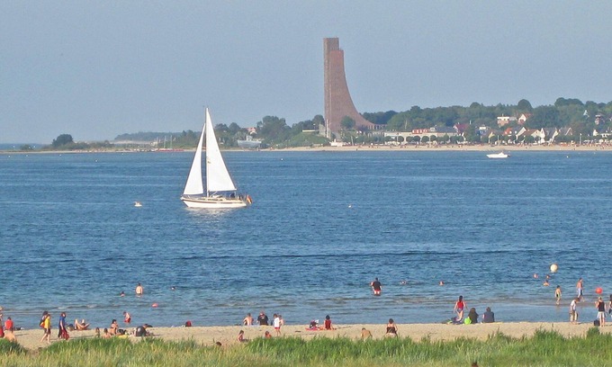 Laboe Apartment | Only a few steps to the marina and the town center
