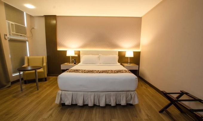 Santiago City Hotel | Oryza Hotel