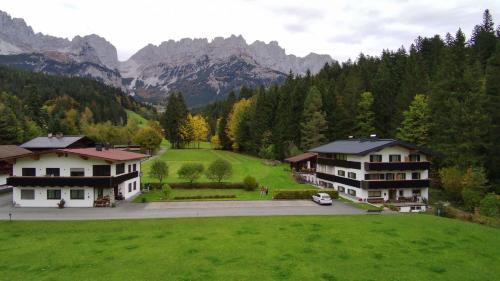 Ellmau House | otto steiner appartements pension ellmau & wilder kaiser