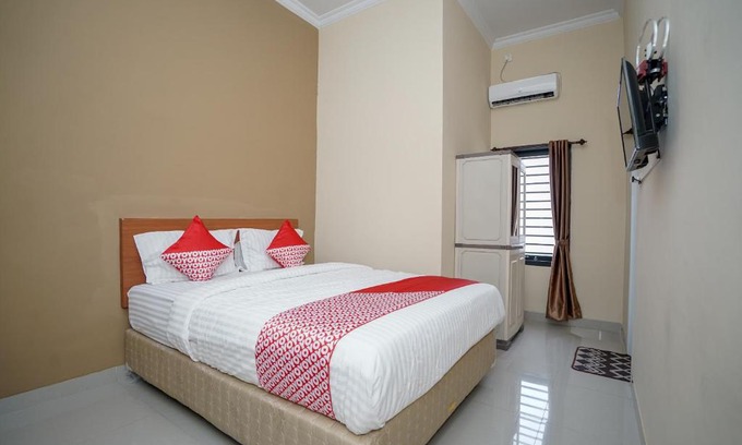 Palembang Hotel | OYO 959 Graha HAM Family